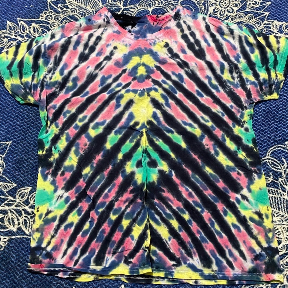 Hand dyed OOAK tie dyed shirt. Size large